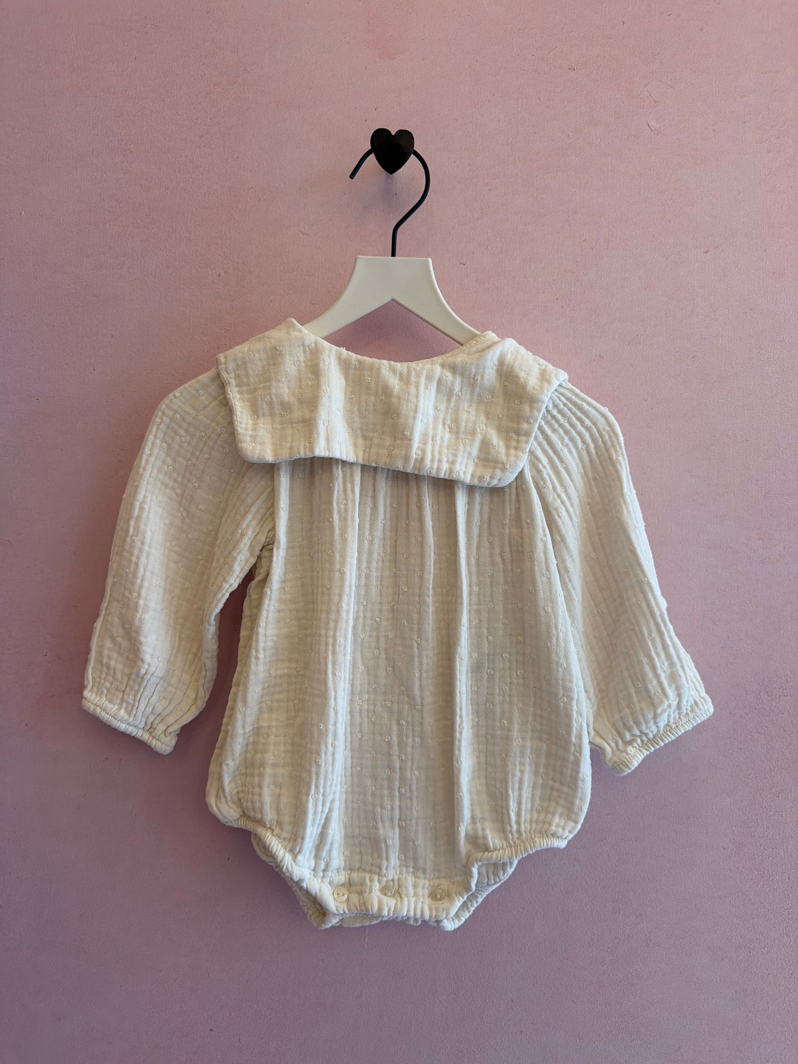 zara swiss dot romper / 6-9 months