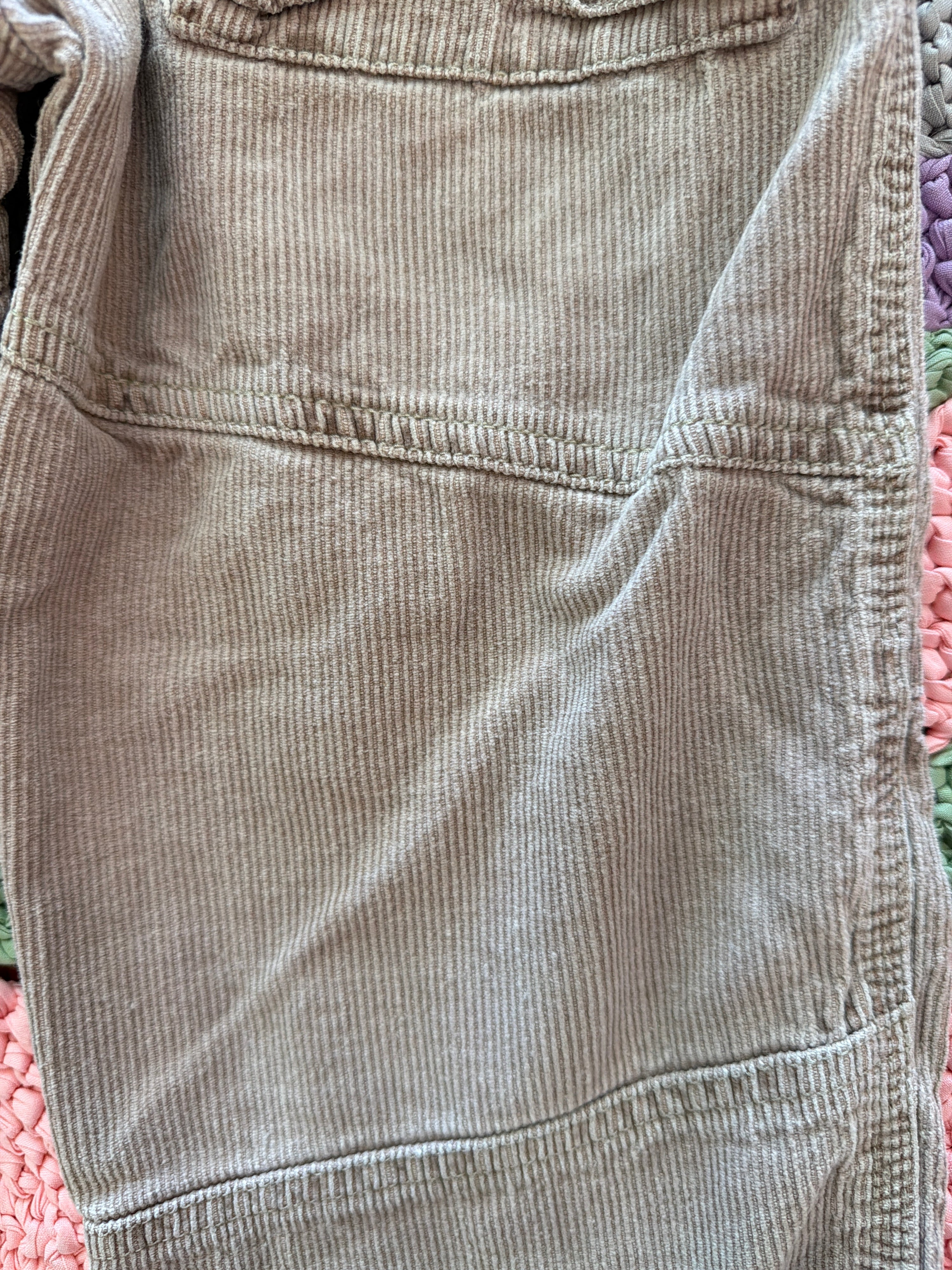 Mini Boden Almond Cords / 4-5 years