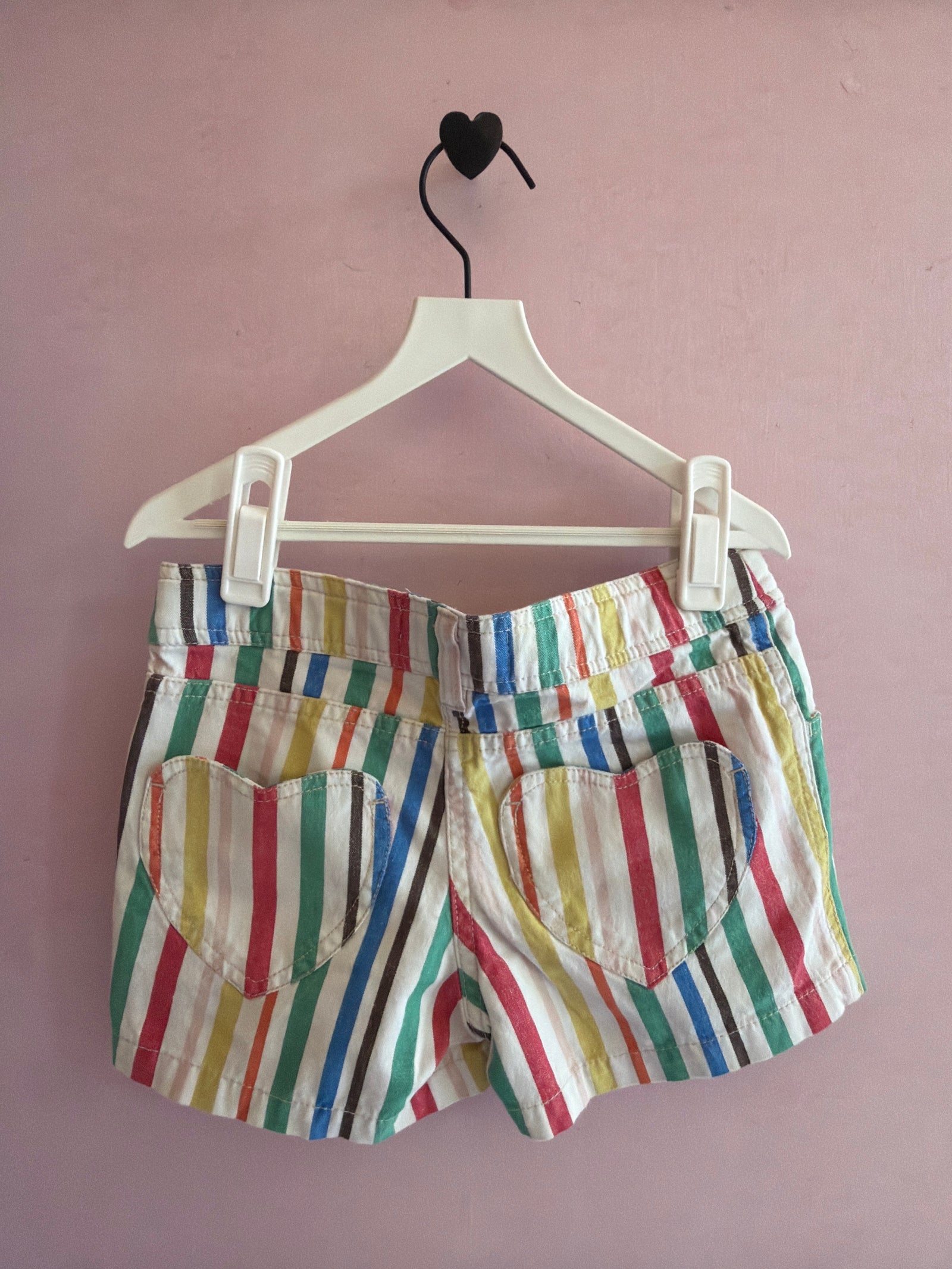 mini boden Heart Pocket Rainbow Stripe Shorts / 7