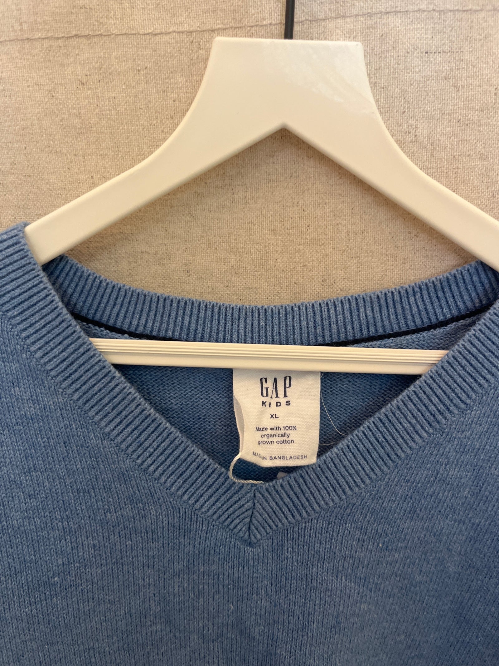 gap Light Blue V Neck Sweater / Youth XL