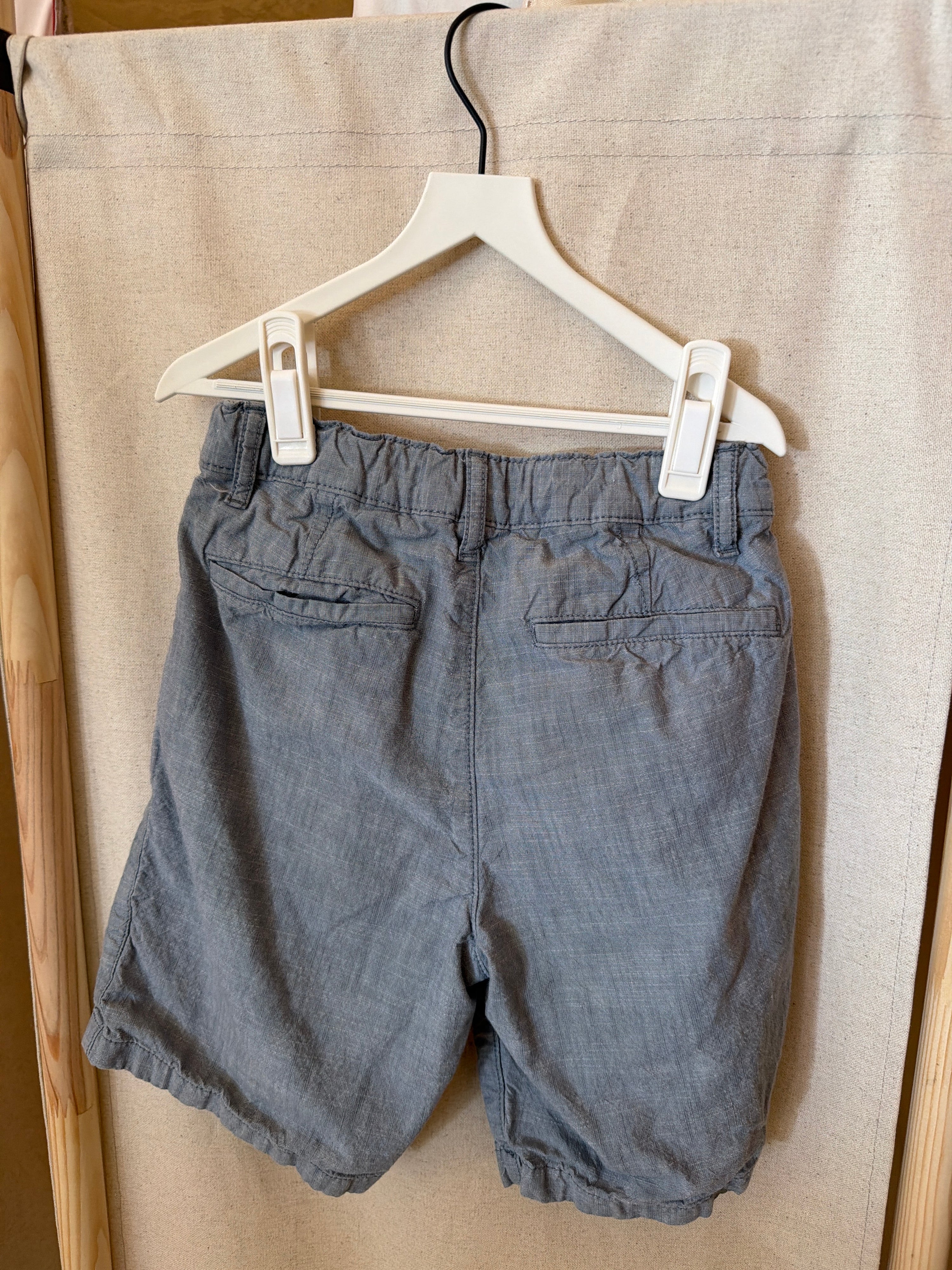 The Children's Place Gray Shorts / 8