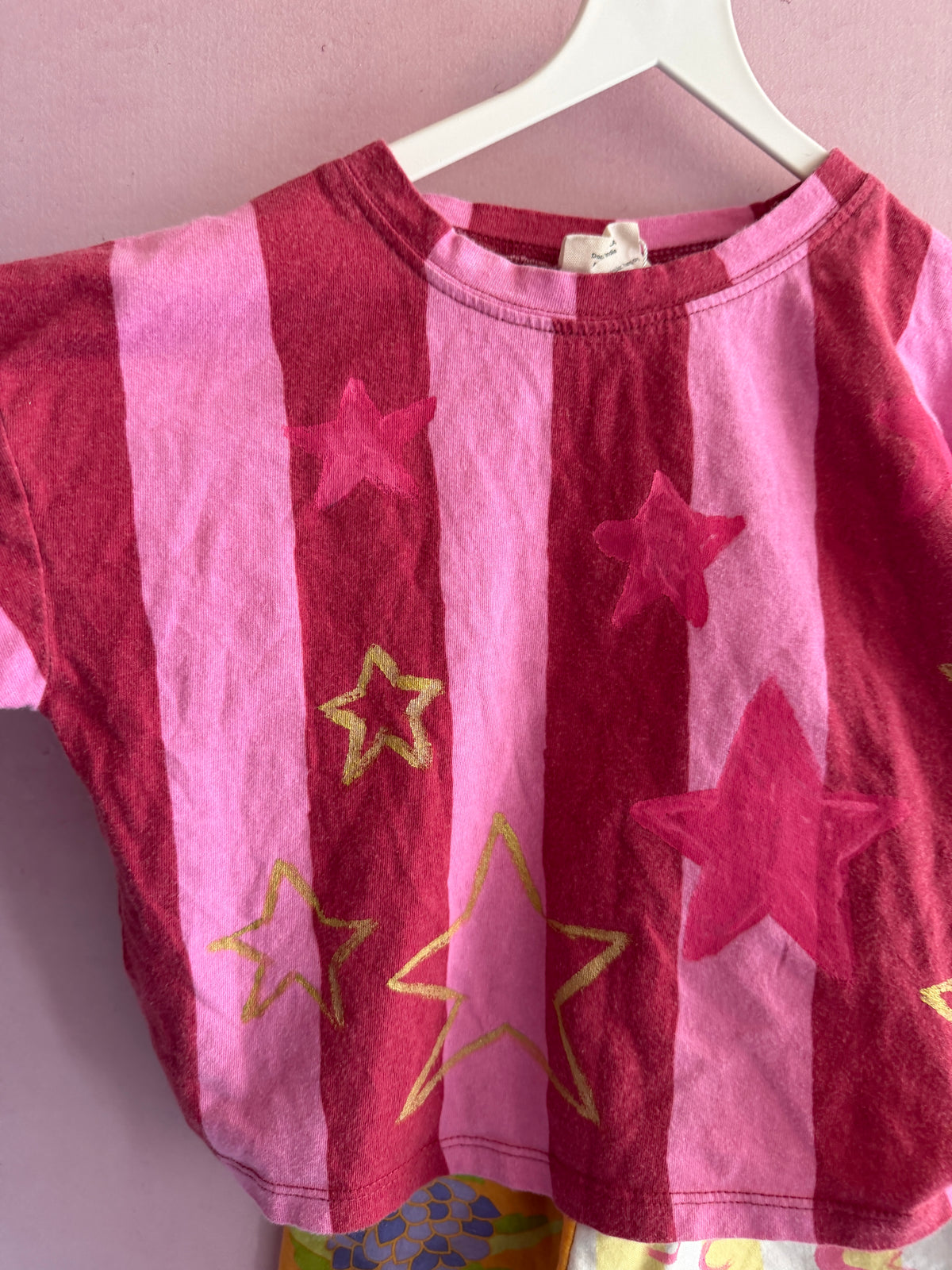 Milk Teeth Hand-Painted Stars OFAK T-Shirt / 1-2