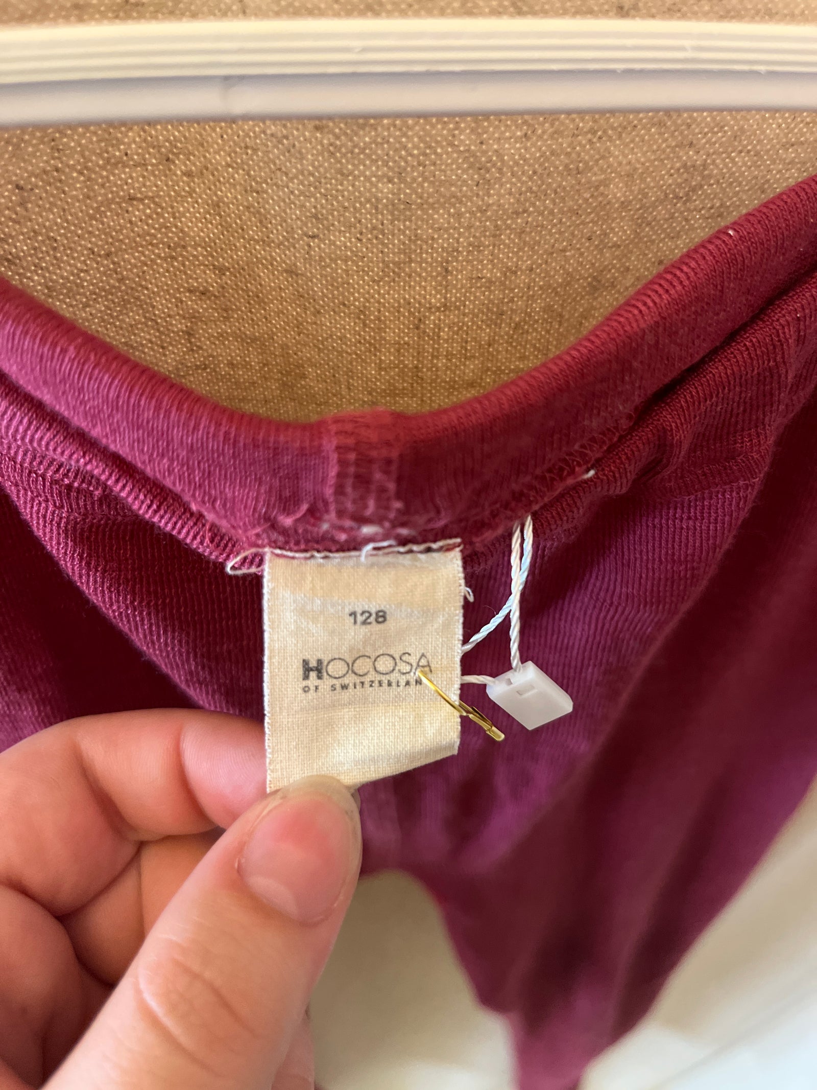 Hocosa Maroon Woolens / 7-8 Years (mending)