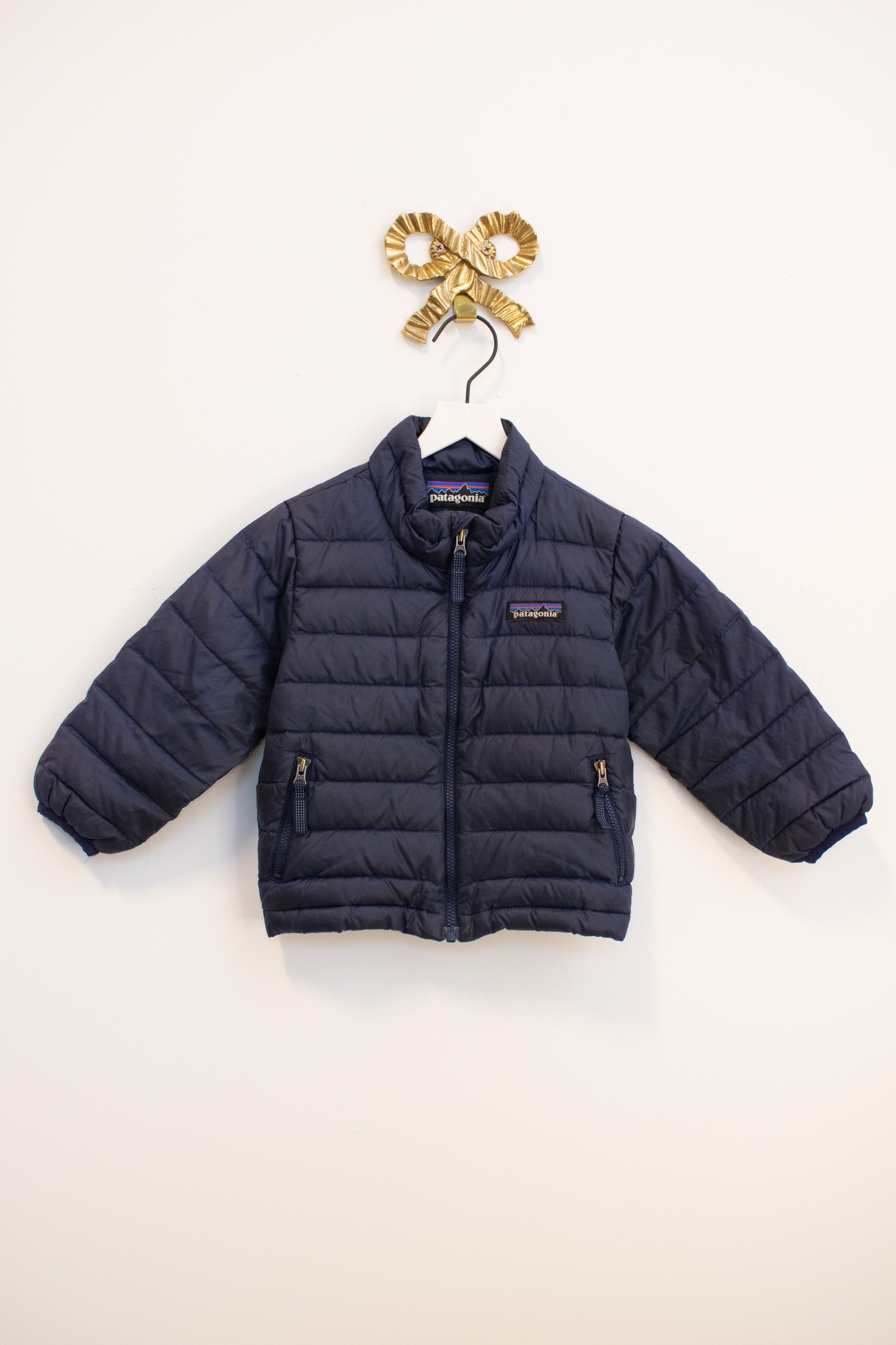 Patagonia Navy Puffer / 12-18 months