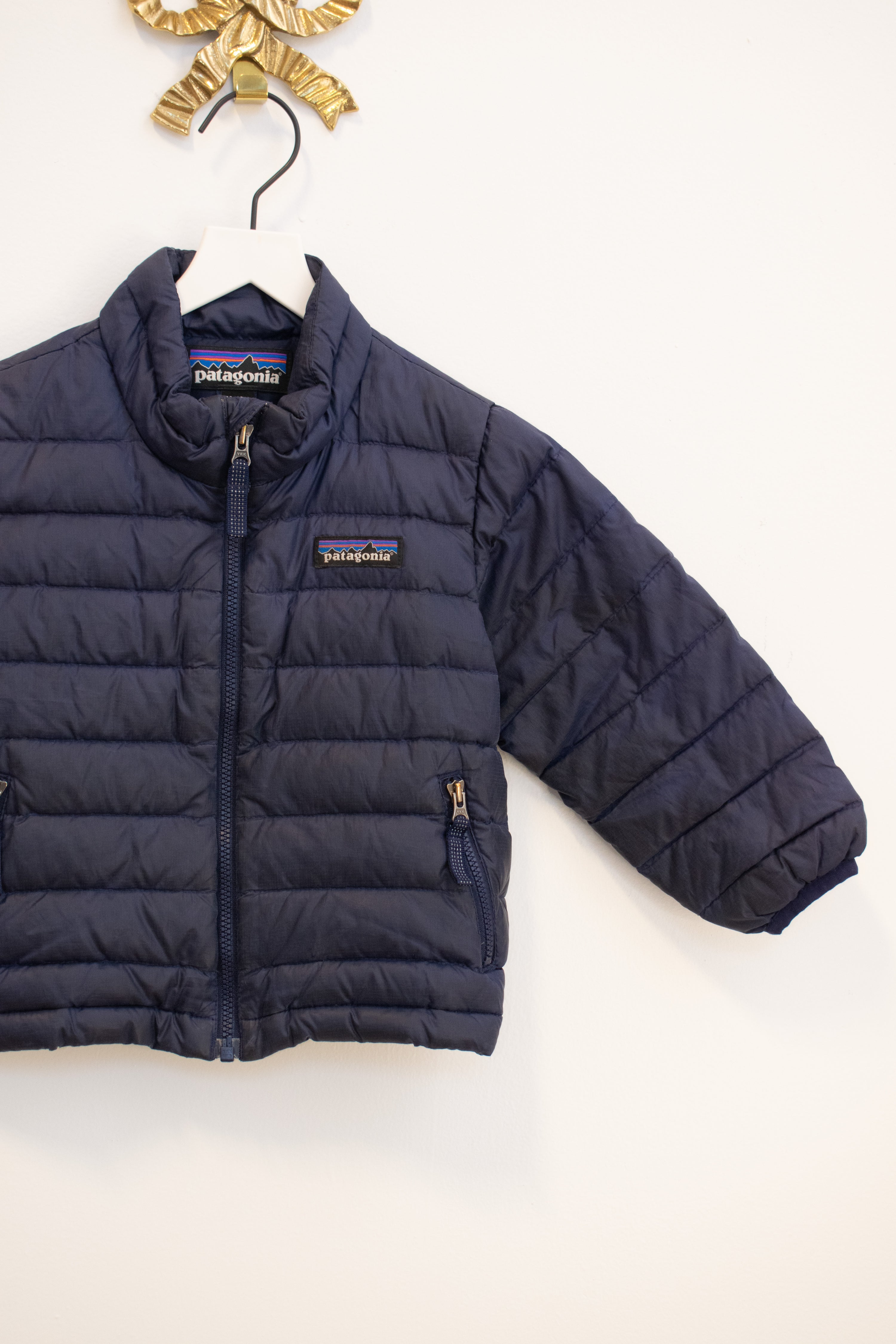 Patagonia Navy Puffer / 12-18 months