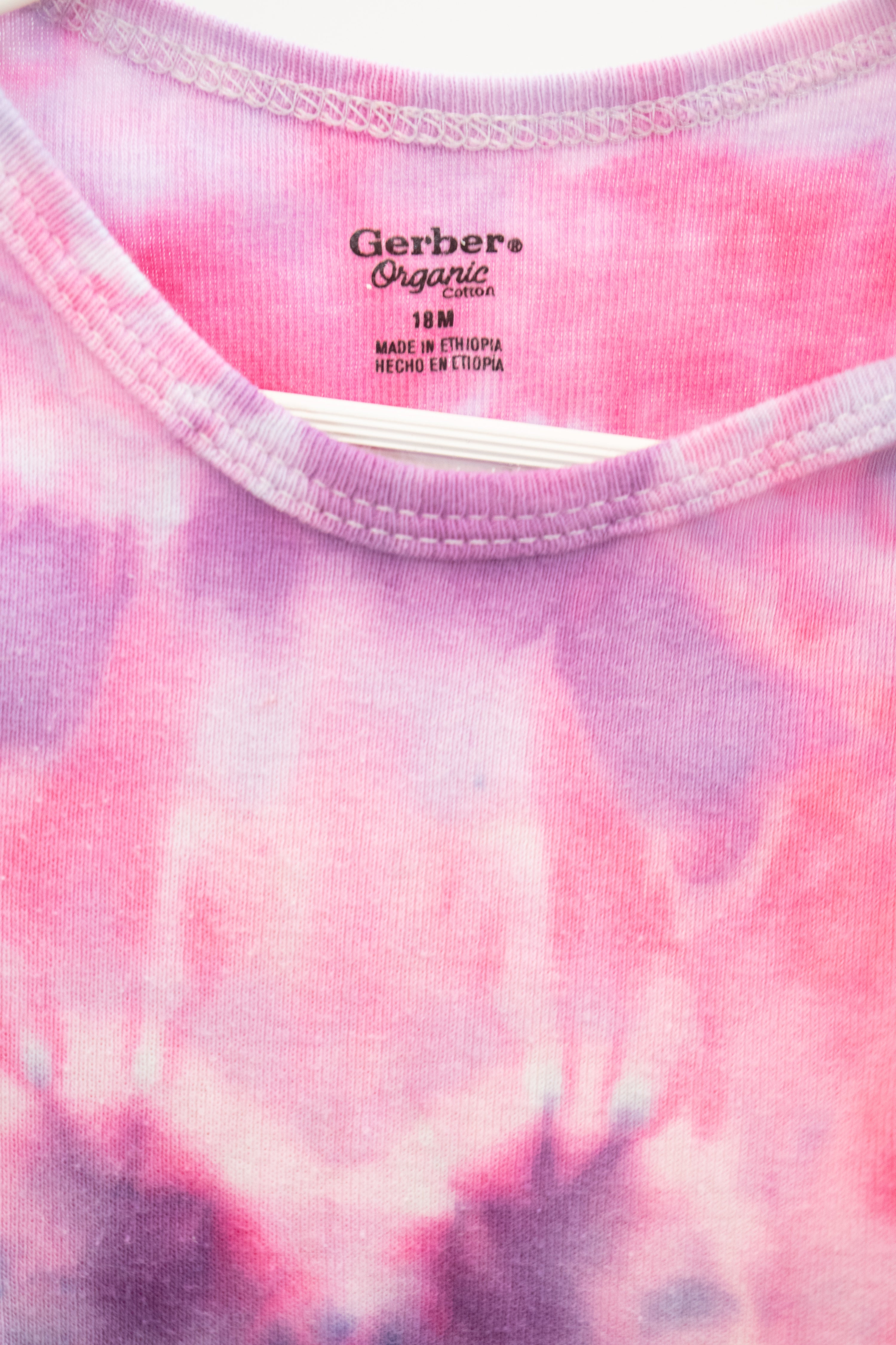 House of Love Swirl Heart Dye Onesie / 18 months