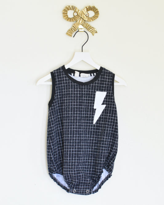 Cute Knits Lightening Romper  / 12 months
