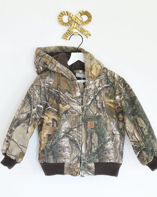 carhartt coat / 2T Camo