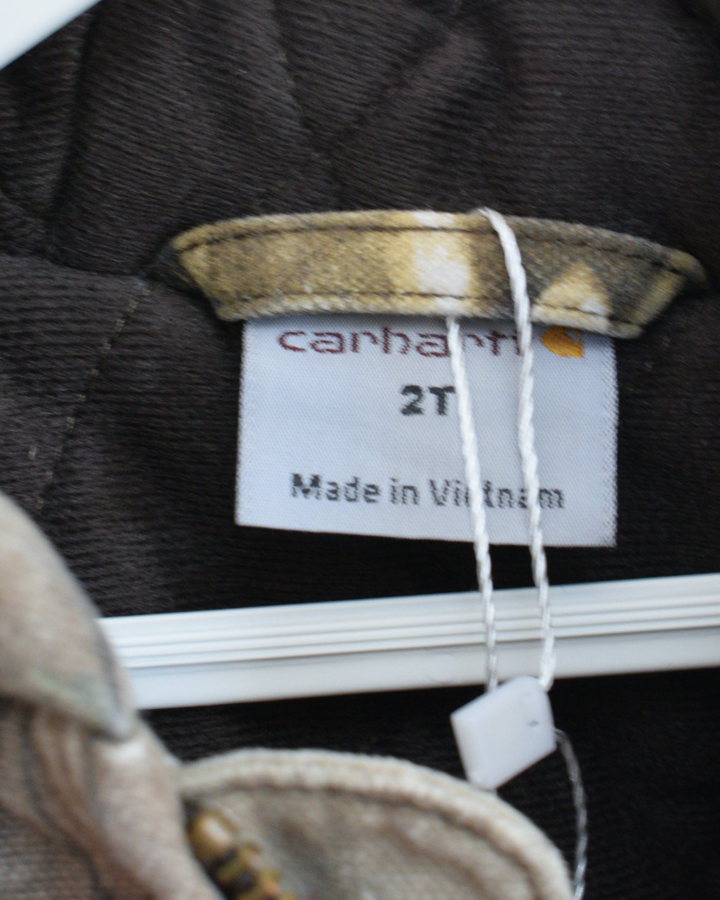 carhartt coat / 2T Camo