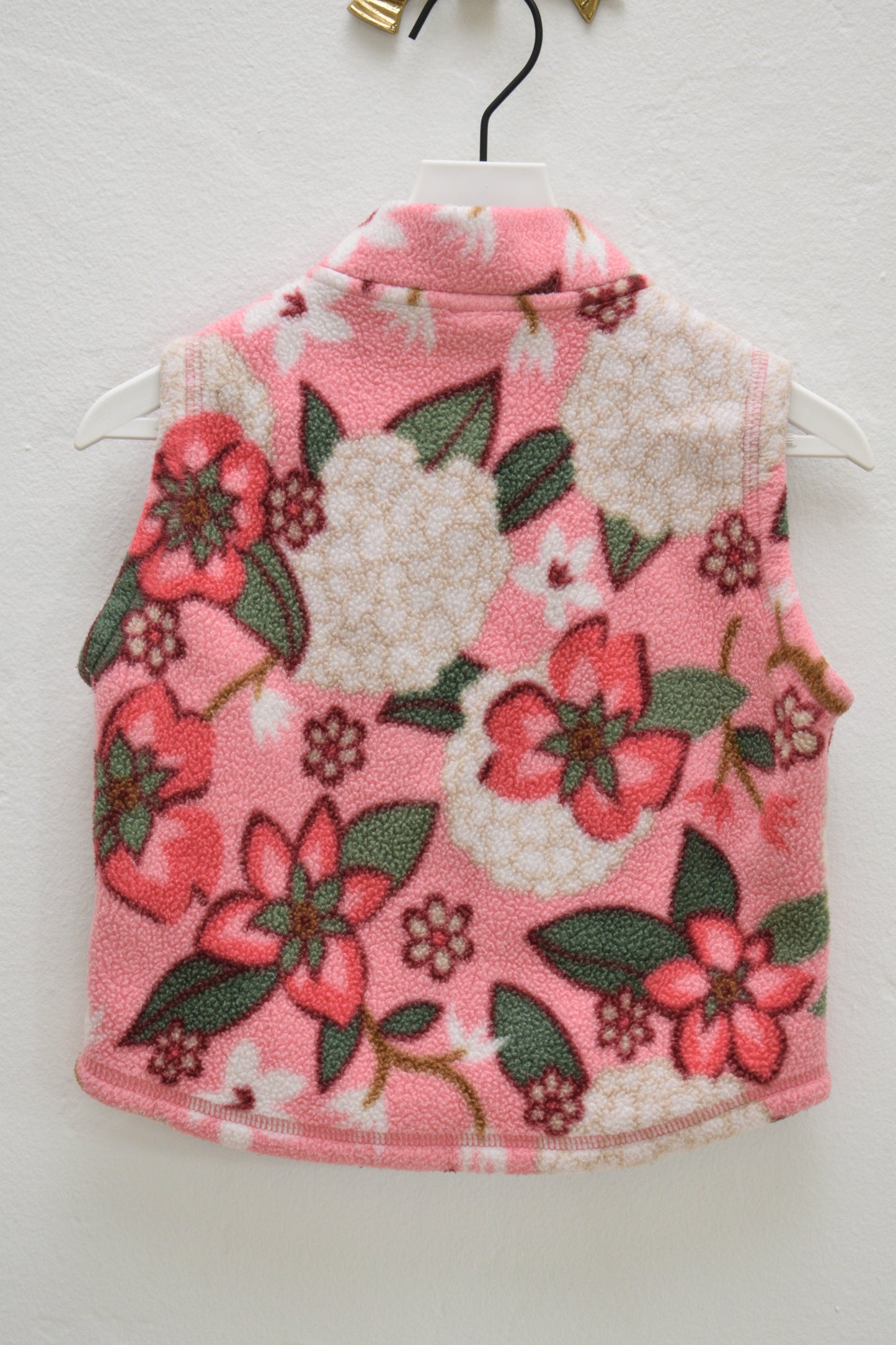 Patagonia Floral Vest / 12 months