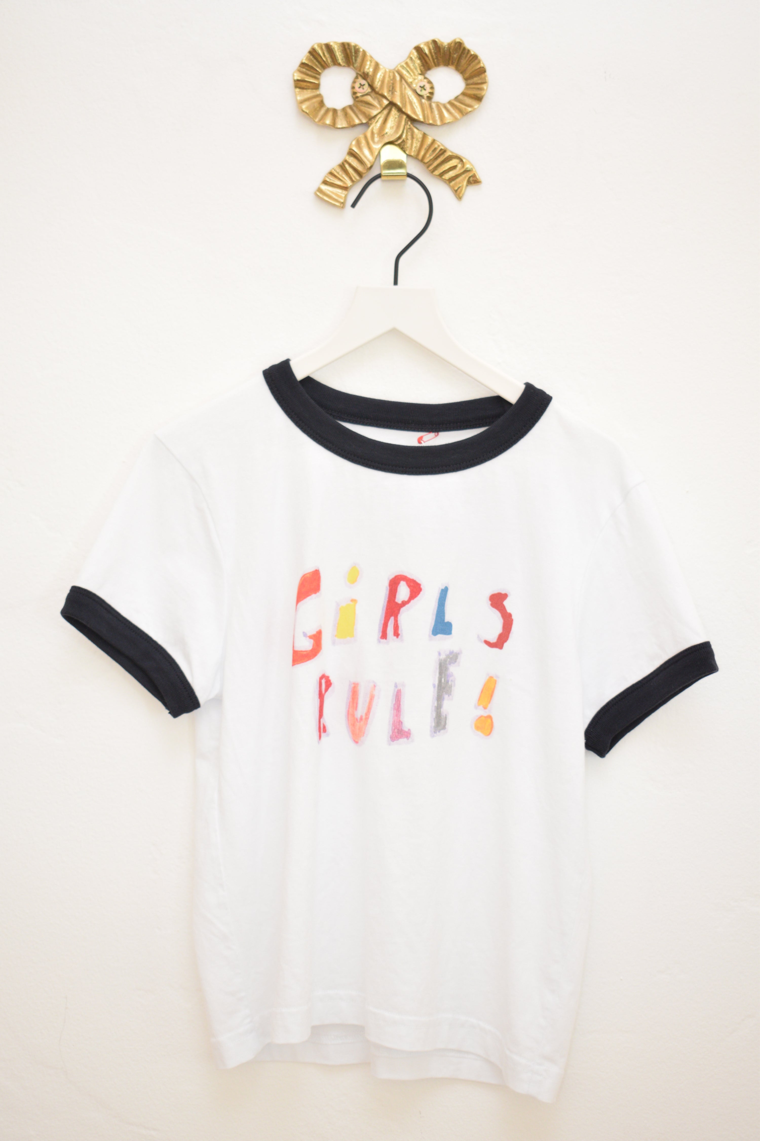 Kids Worldwide Girls Rule Ringer T / 4