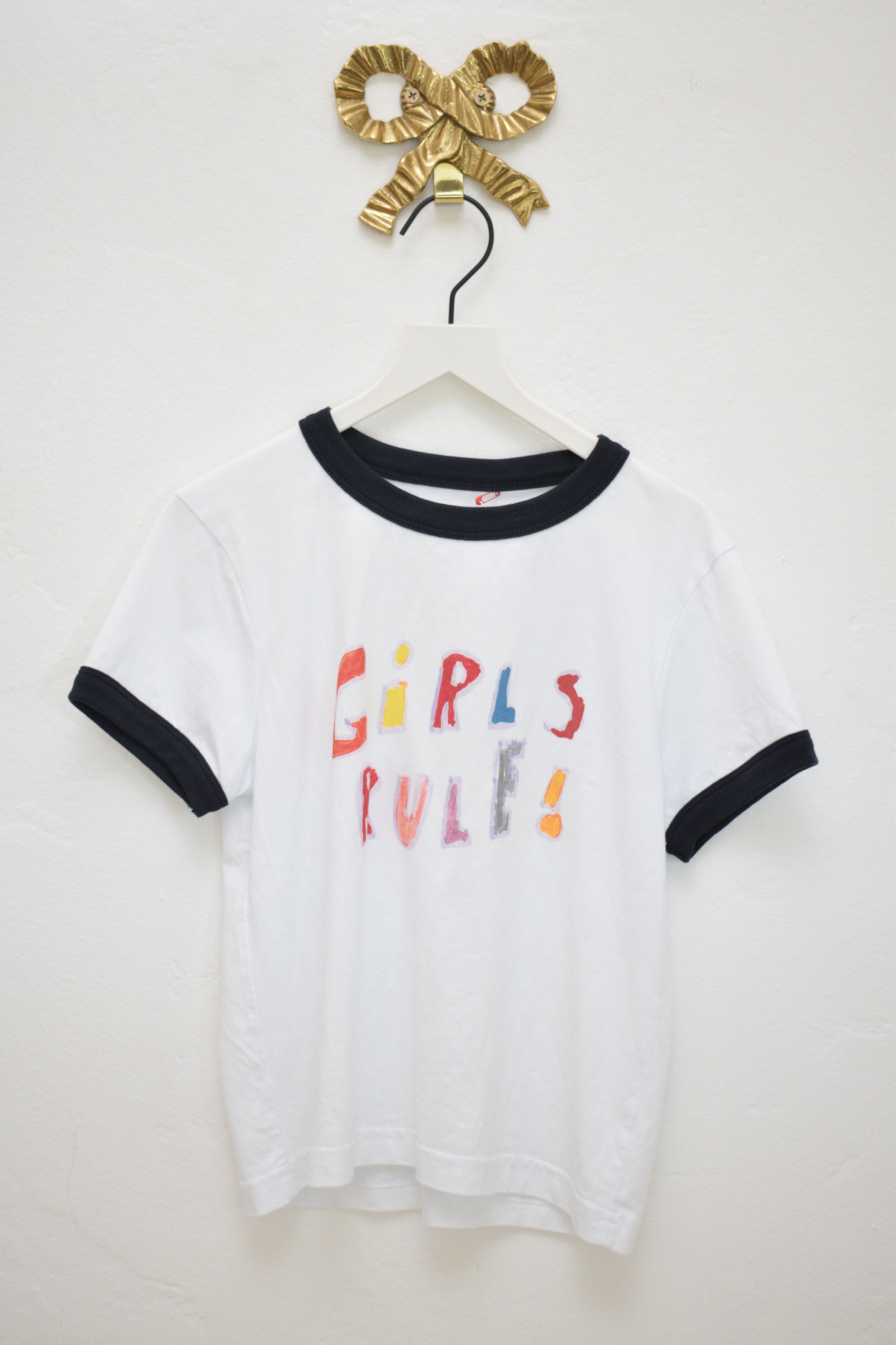 Kids Worldwide Girls Rule Ringer T / 4