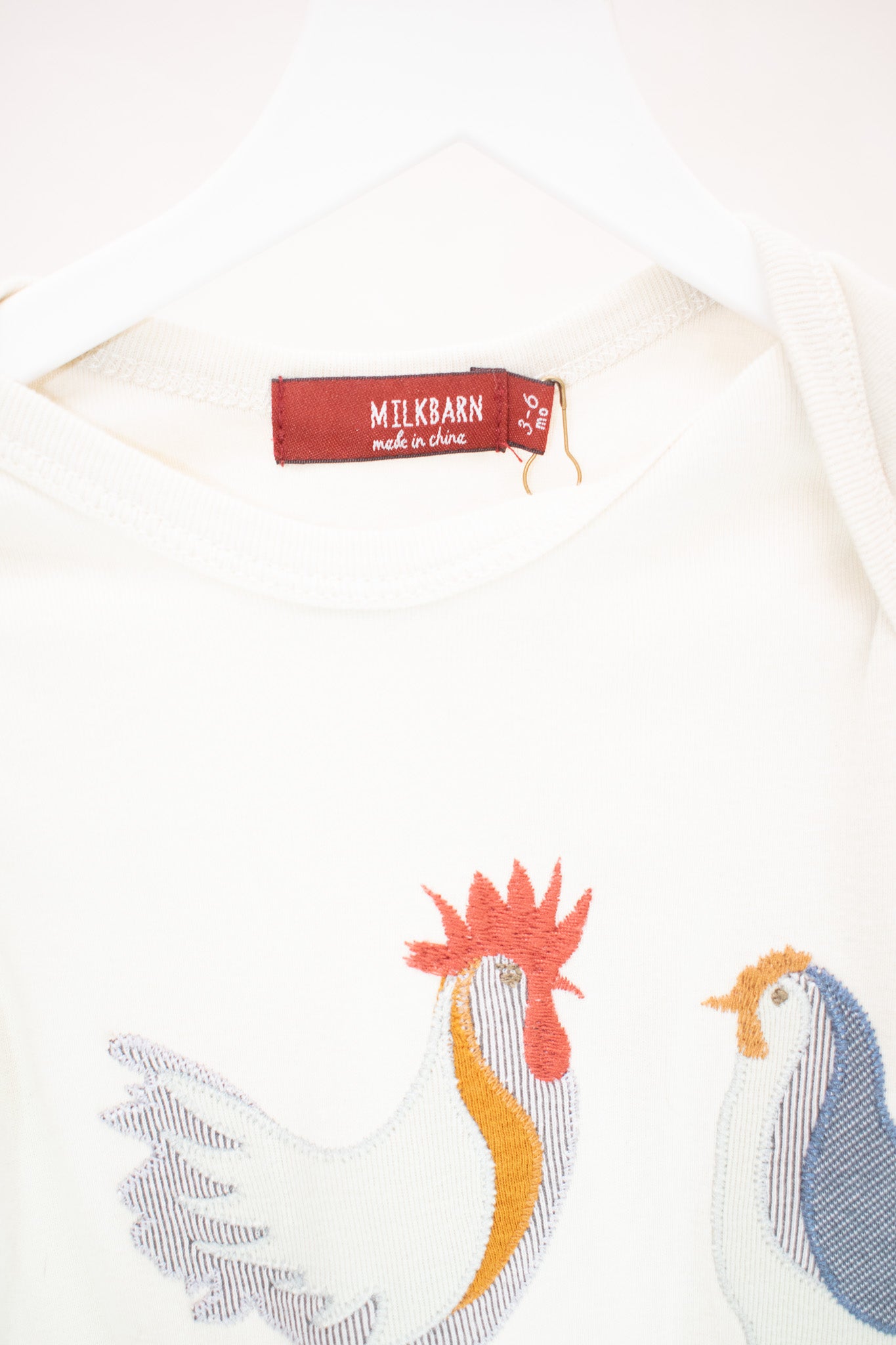 Milk Barn Chicken Appliqué Organic Cotton Short Sleeve One Piece / 3-6 months