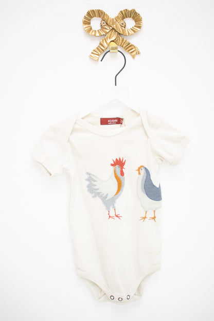 Milk Barn Chicken Appliqué Organic Cotton Short Sleeve One Piece / 3-6 months