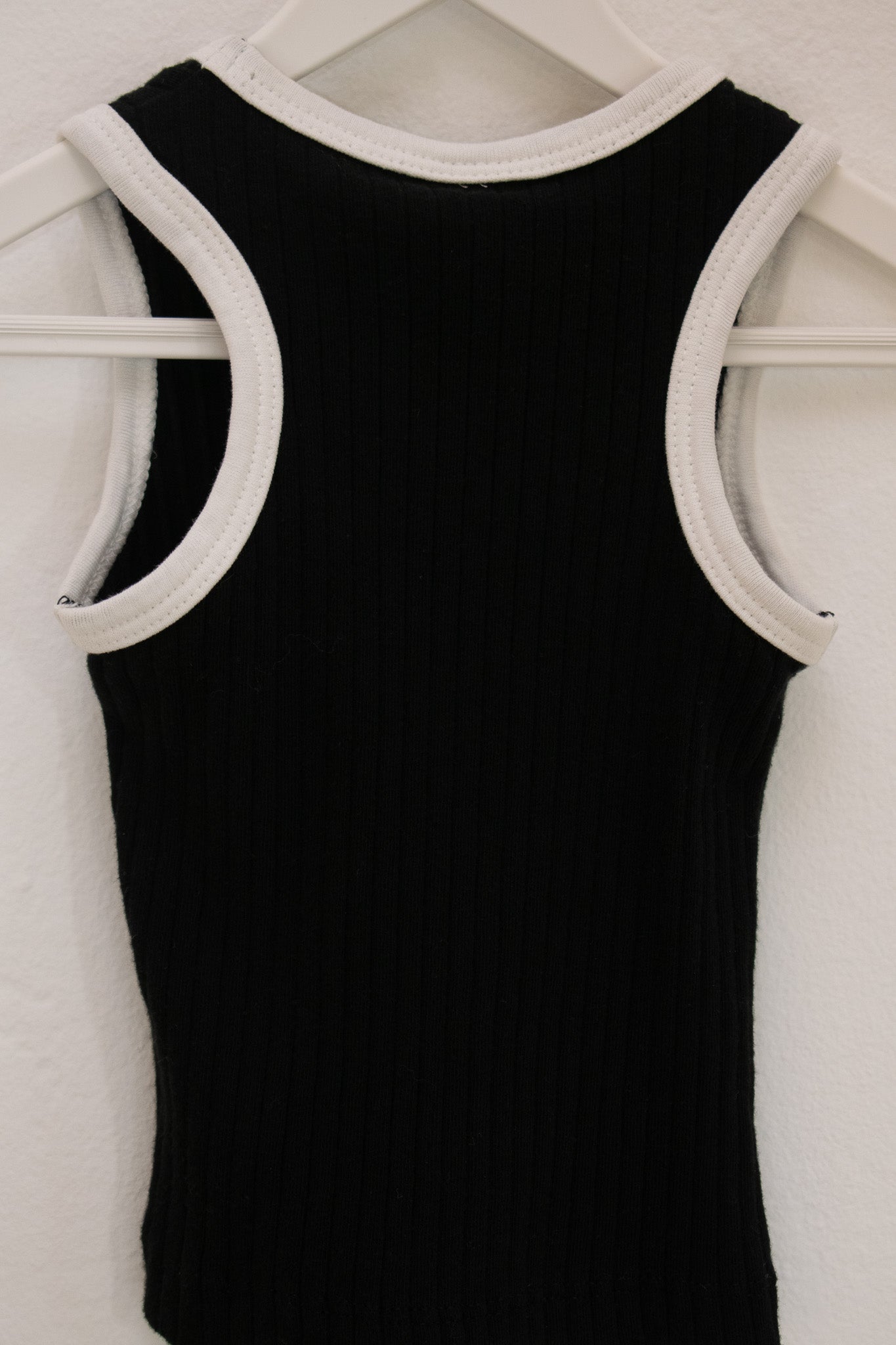 Kate Quinn Organics Black Tank Top / 6-12 months