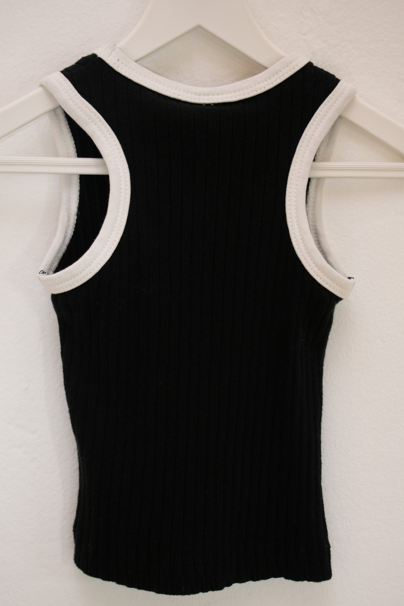 Kate Quinn Organics Black Tank Top / 6-12 months