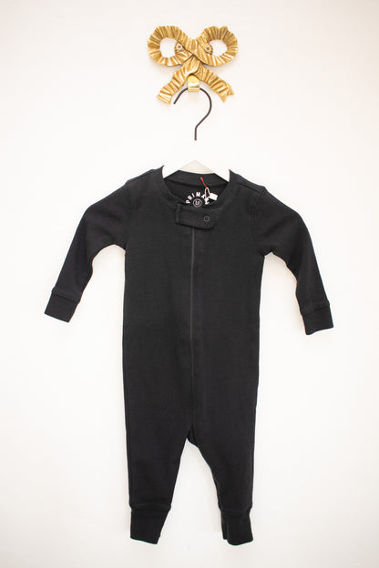 Primary Clothing Black Footie / 3-6 months