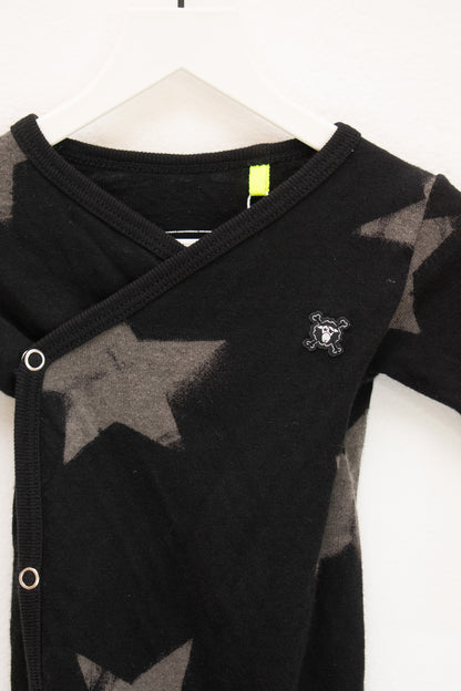 Nununu Black Star Onesie / 3-6 months