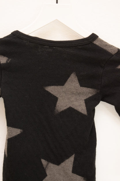 Nununu Black Star Onesie / 3-6 months