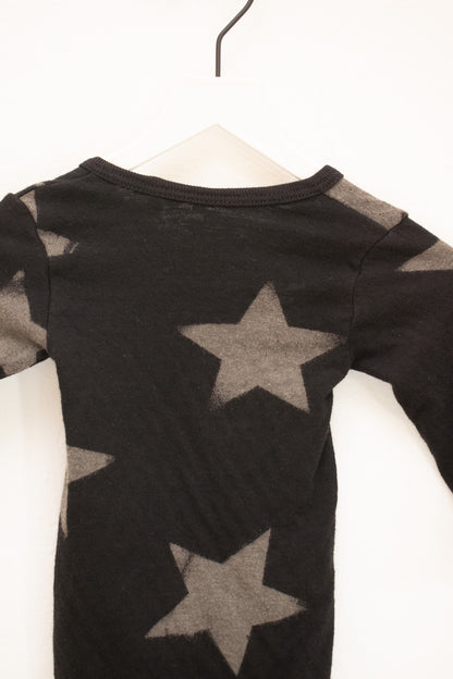 Nununu Black Star Onesie / 3-6 months