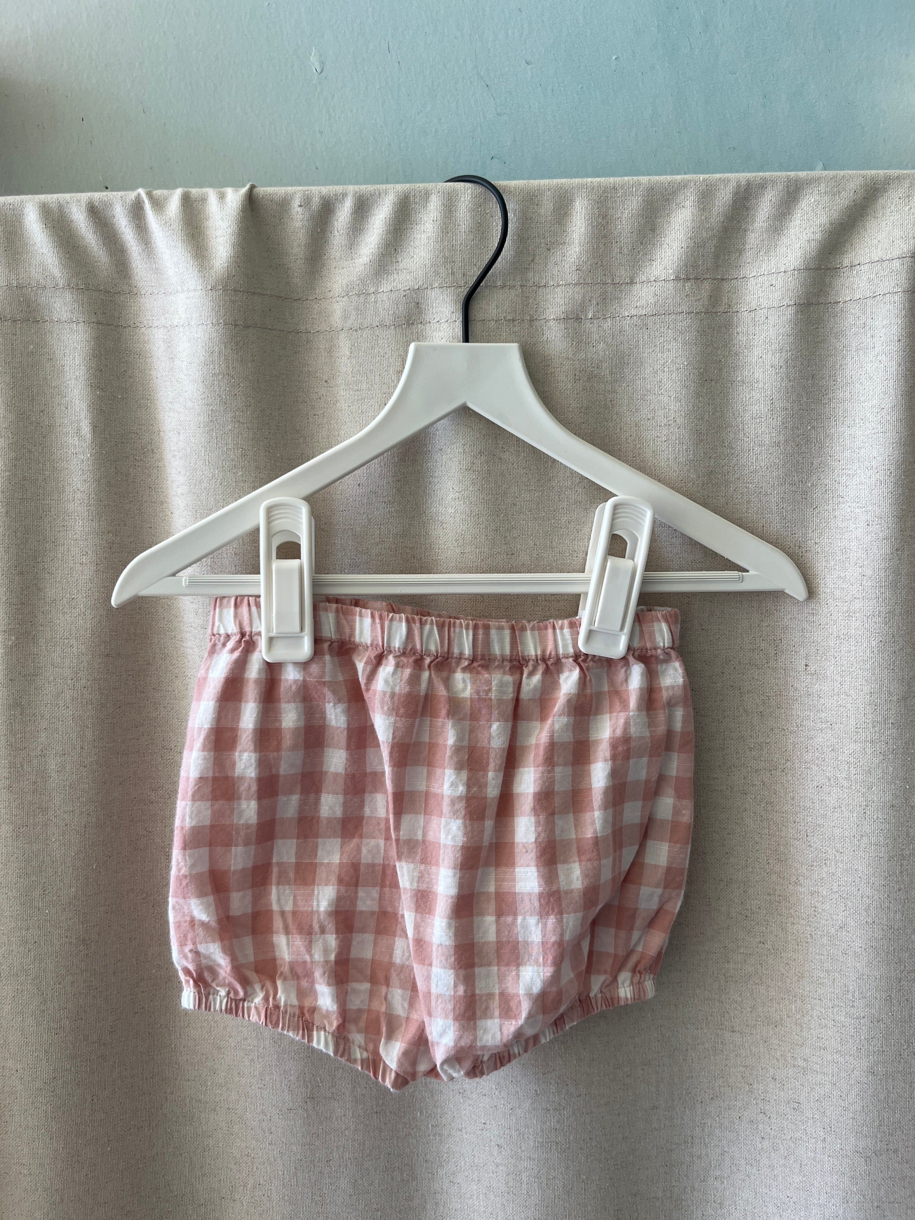 Pehr pink white gingham bloomers / 3-6 months