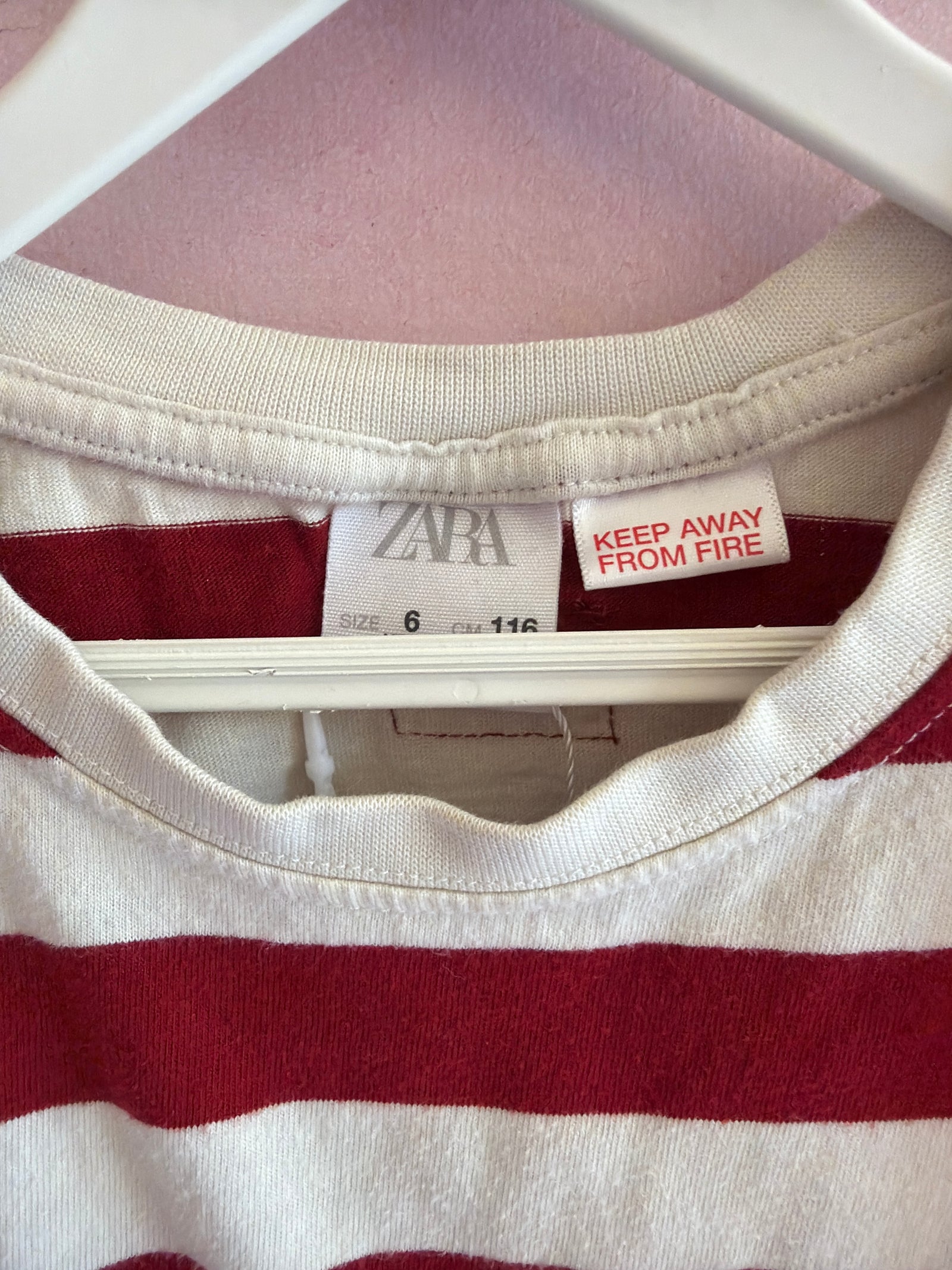 Zara Red and White Stripe Long Sleeve T-Shirt / 6 Years