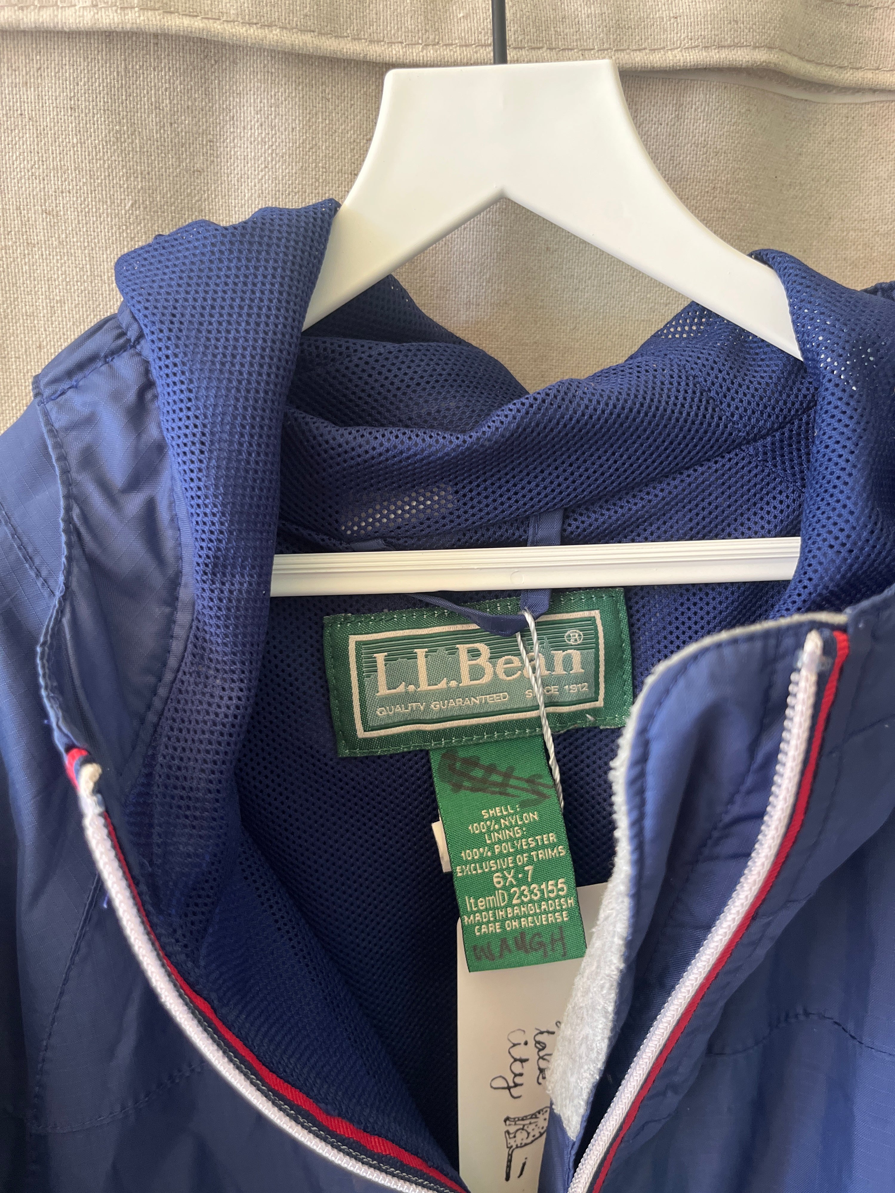 L.L. BEAN Navy Windbreaker / 6-7 Years