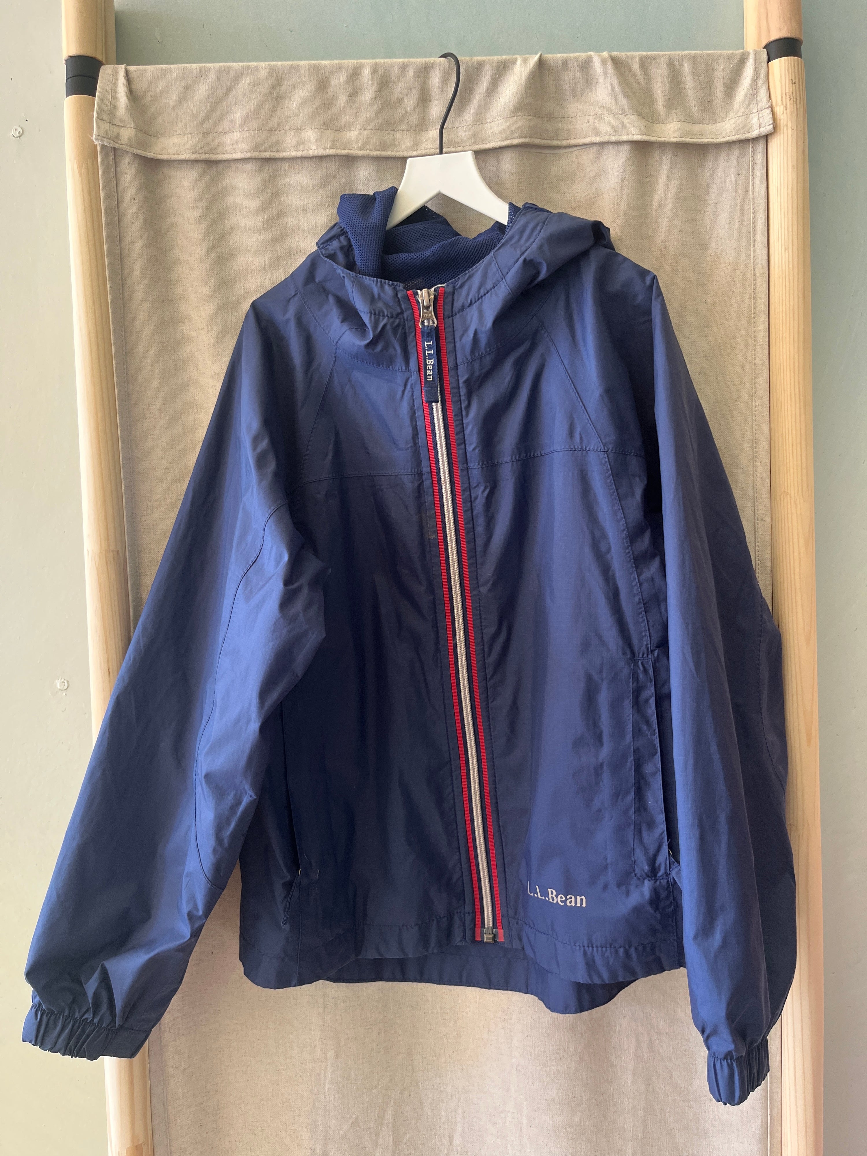 L.L. BEAN Navy Windbreaker / 6-7 Years