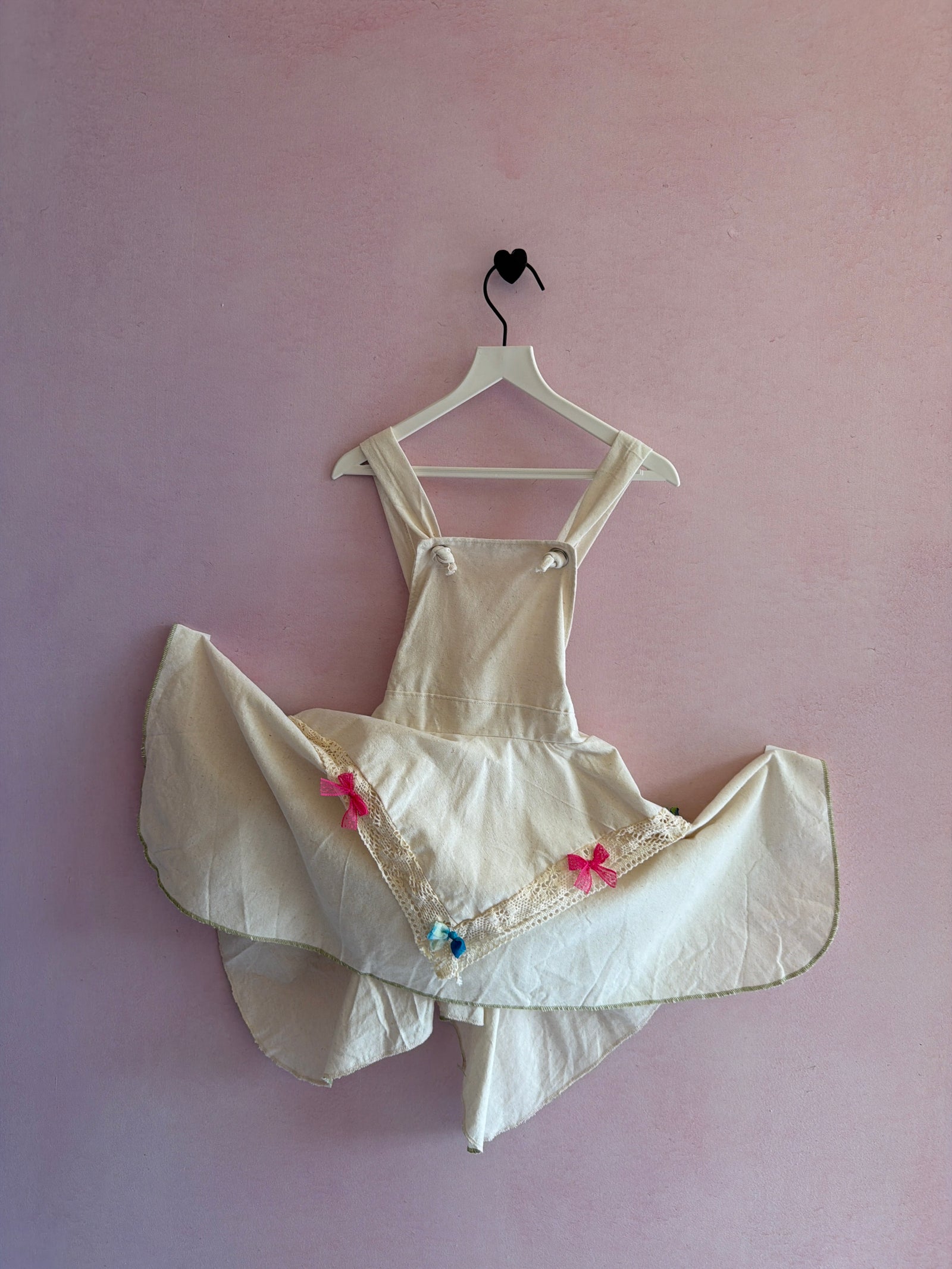 vintage homemade cotton linen dream pinafore / 4-6