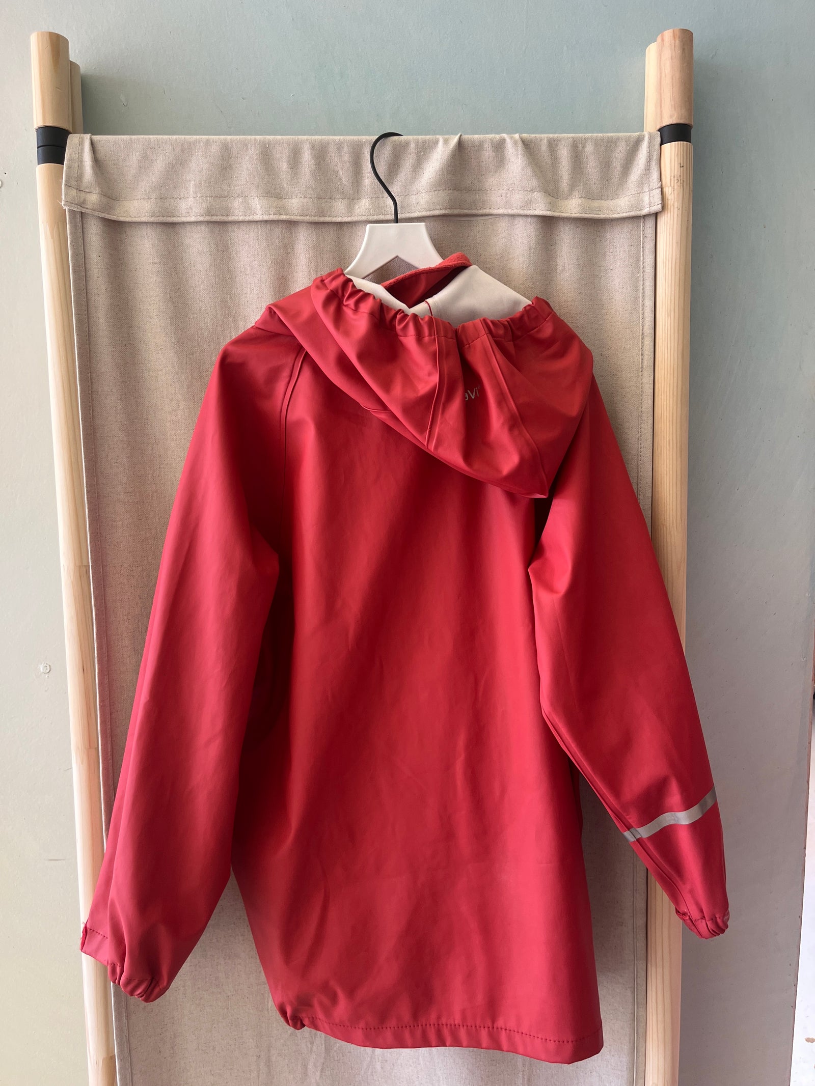 CeLaVi Red Rain Coat / 8-9 Years