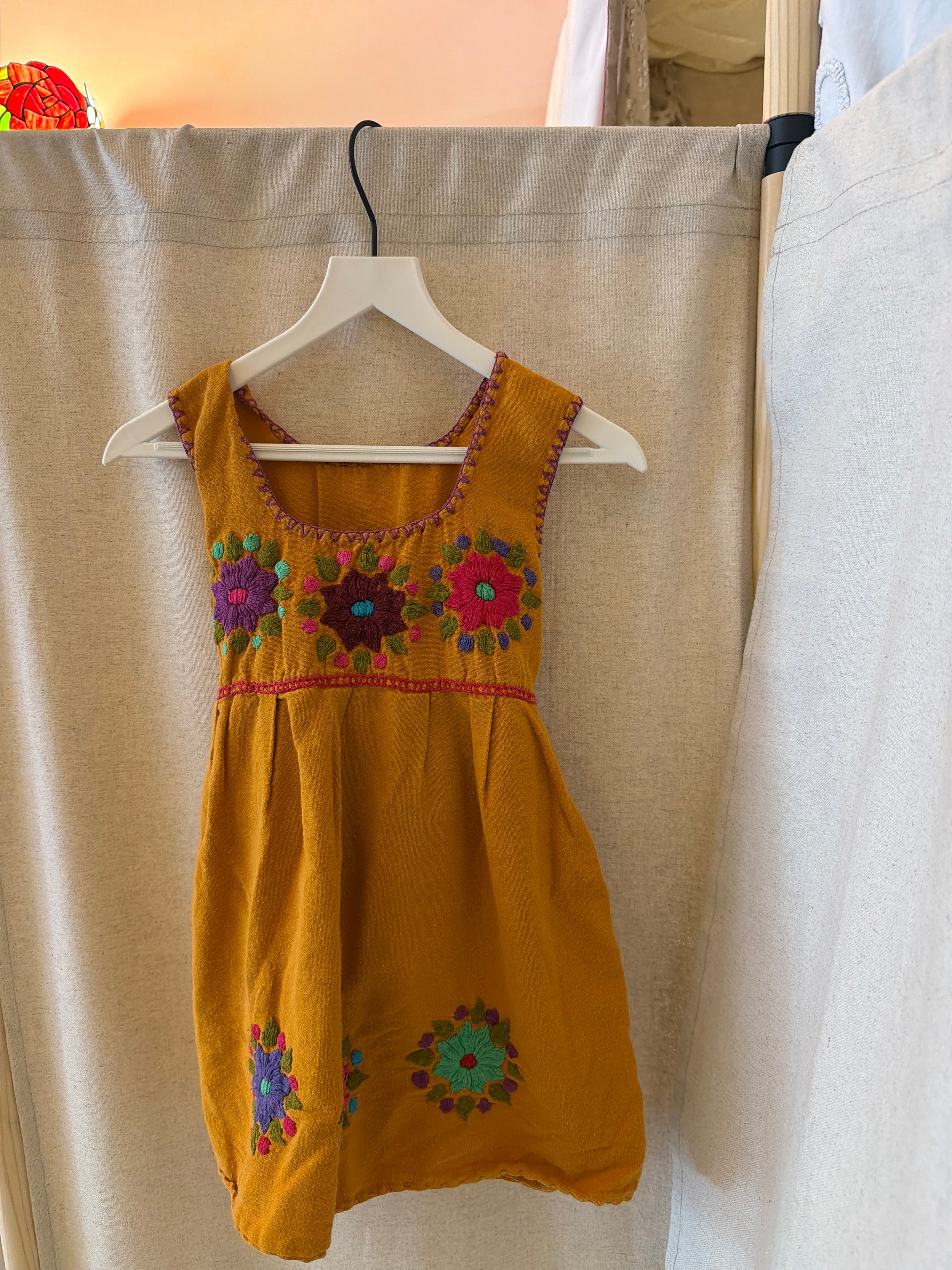 vintage Amber Embroidered Flowers Dress / 2-3