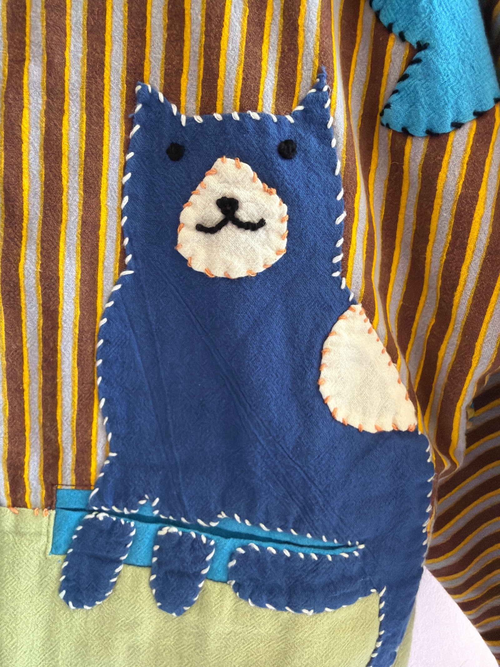 Misha & Puff Cola Painterly Stripe Catscape Applique Cardigan / 8 Years