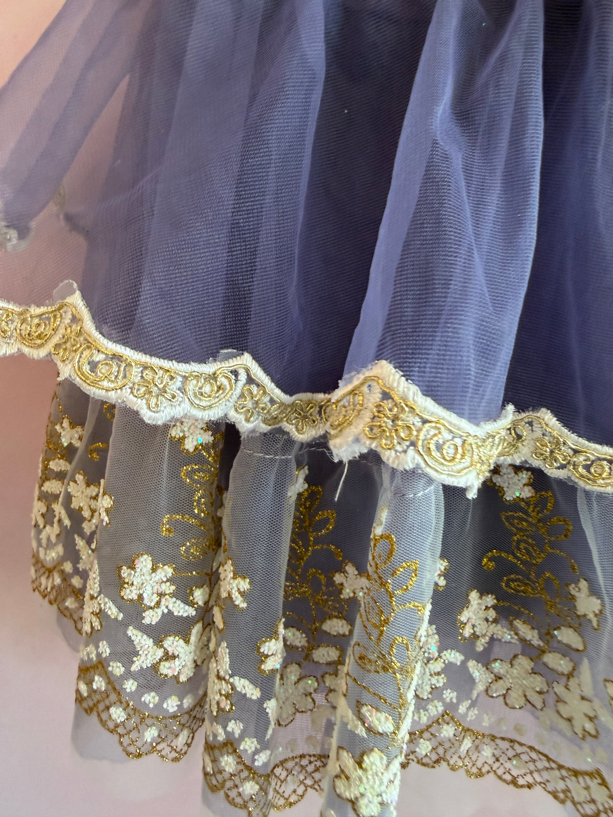 Weissman lavender sparkle costume / 4-6