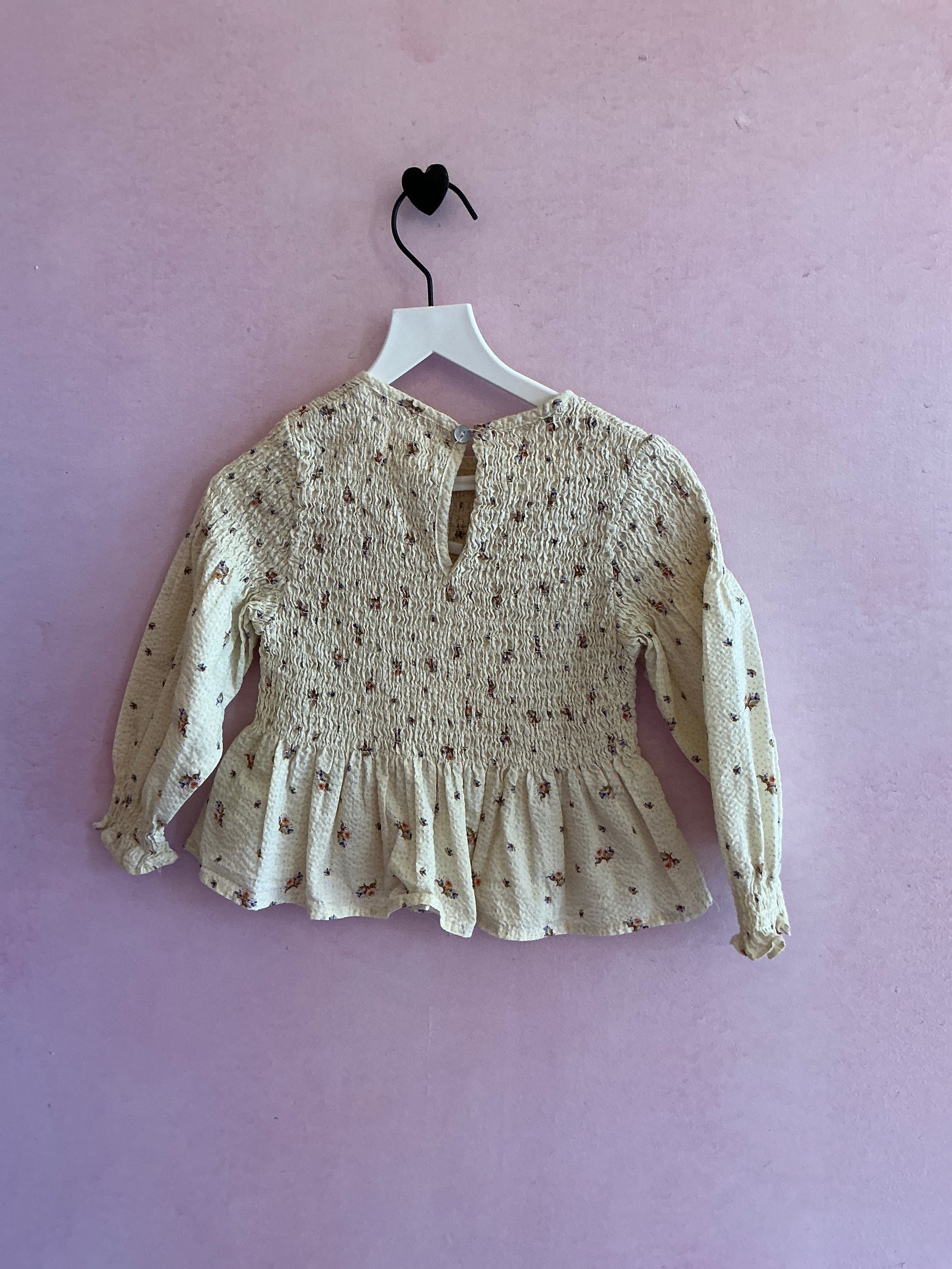 Konges Sløjd Cream Smocked Floral Blouse / 2
