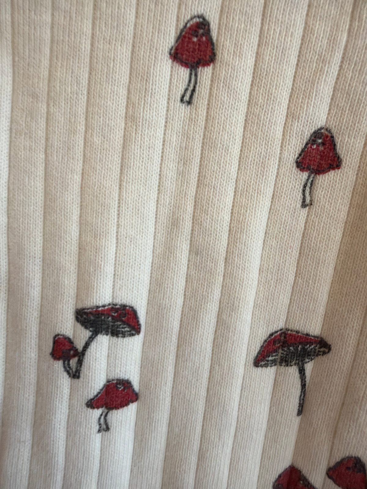 Fin + Vince Mushroom Romper / 4-5 (play condition)