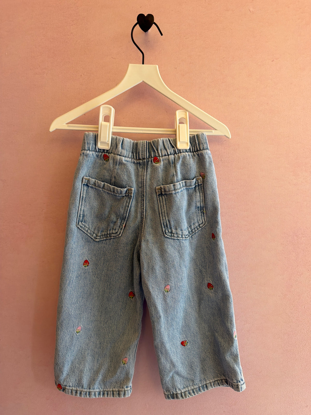 zara Strawberry Jeans / 18-24 months
