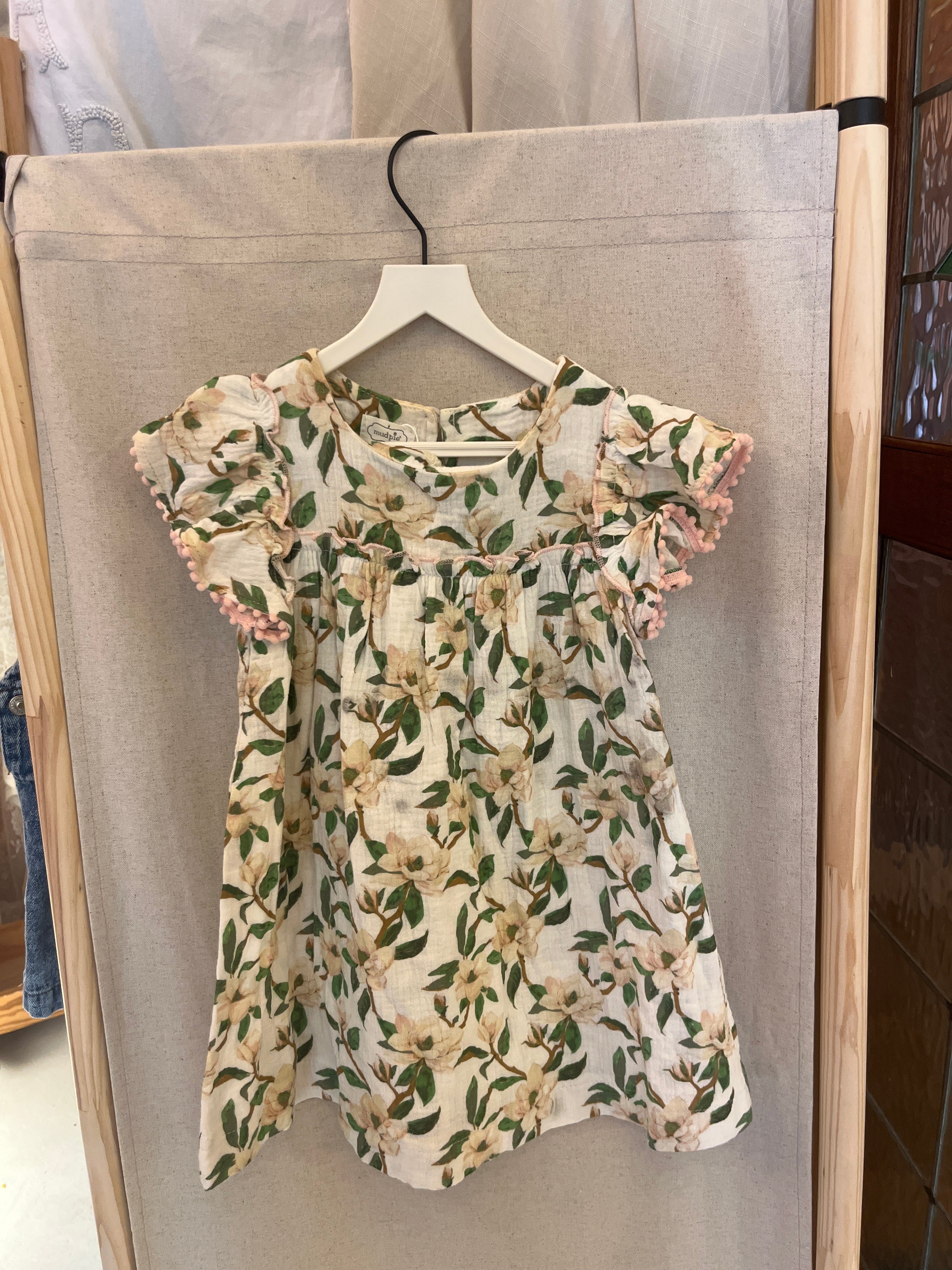 NWTs mudpie Cream with green and pink floral pattern Dress / 3T