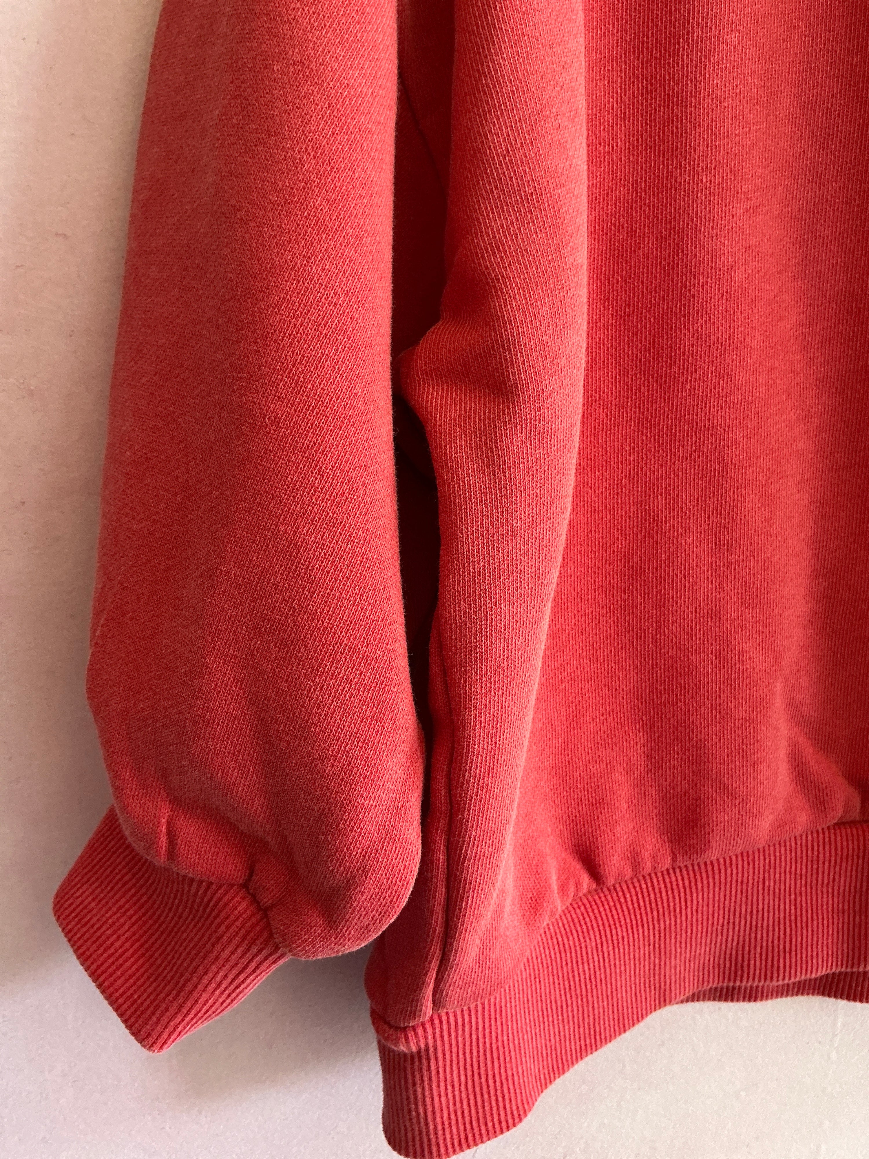 Cream.B. Red Sweatshirt / 2