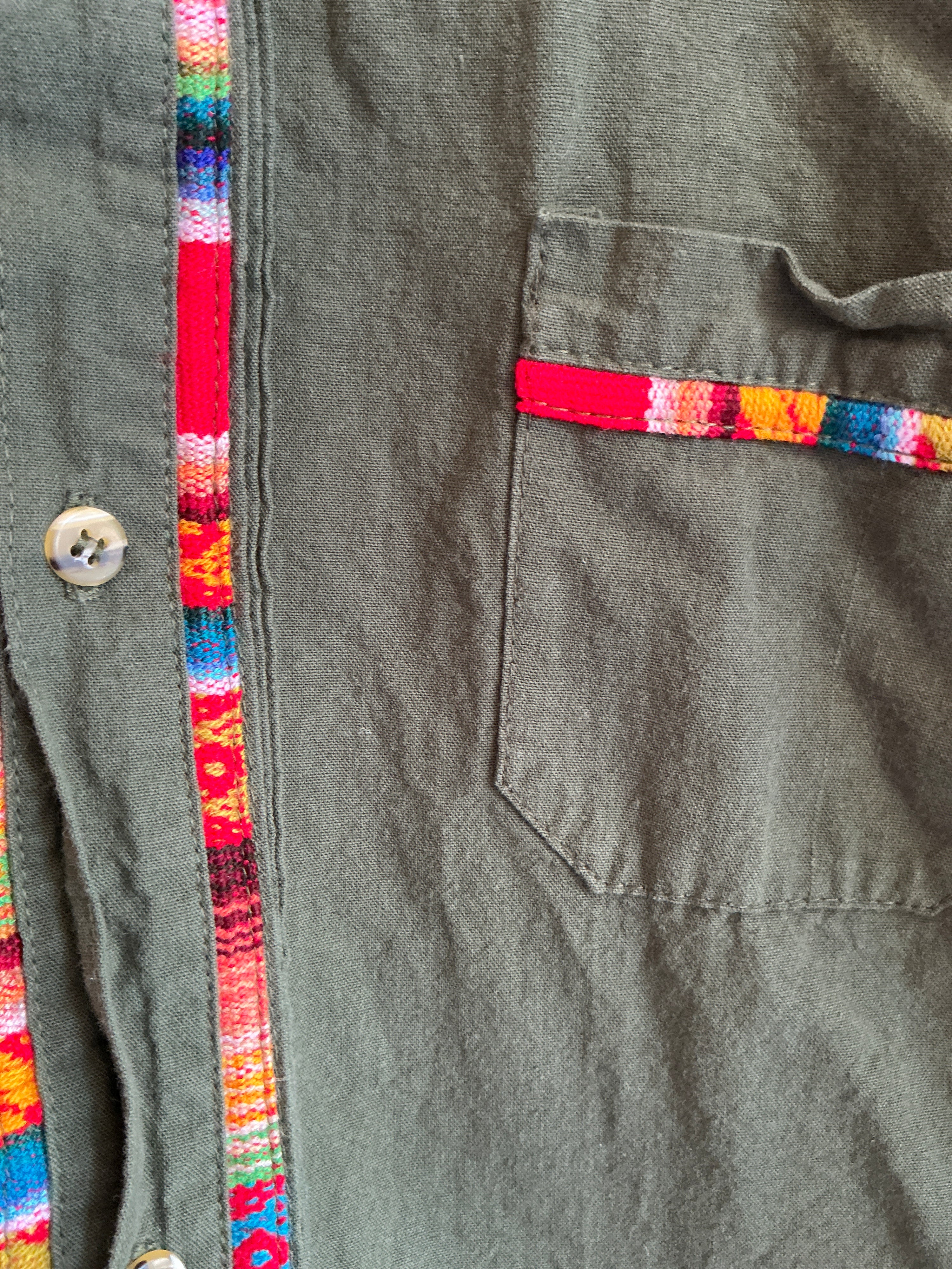 vintage Olive Green Blanket Trim button down / 10