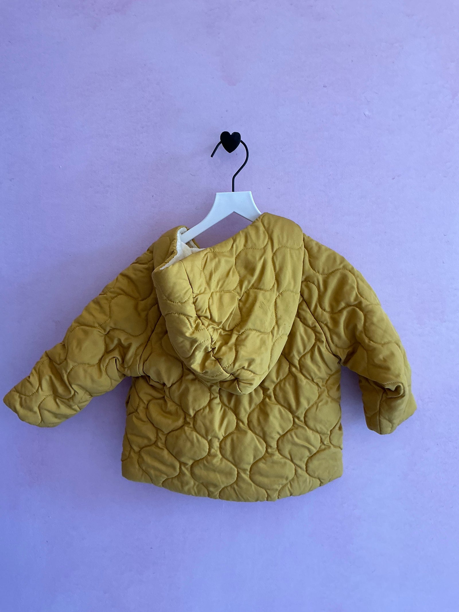Patagonia Quilted Mustard 2 Piece Set / 12-18 months (dry cleaning)
