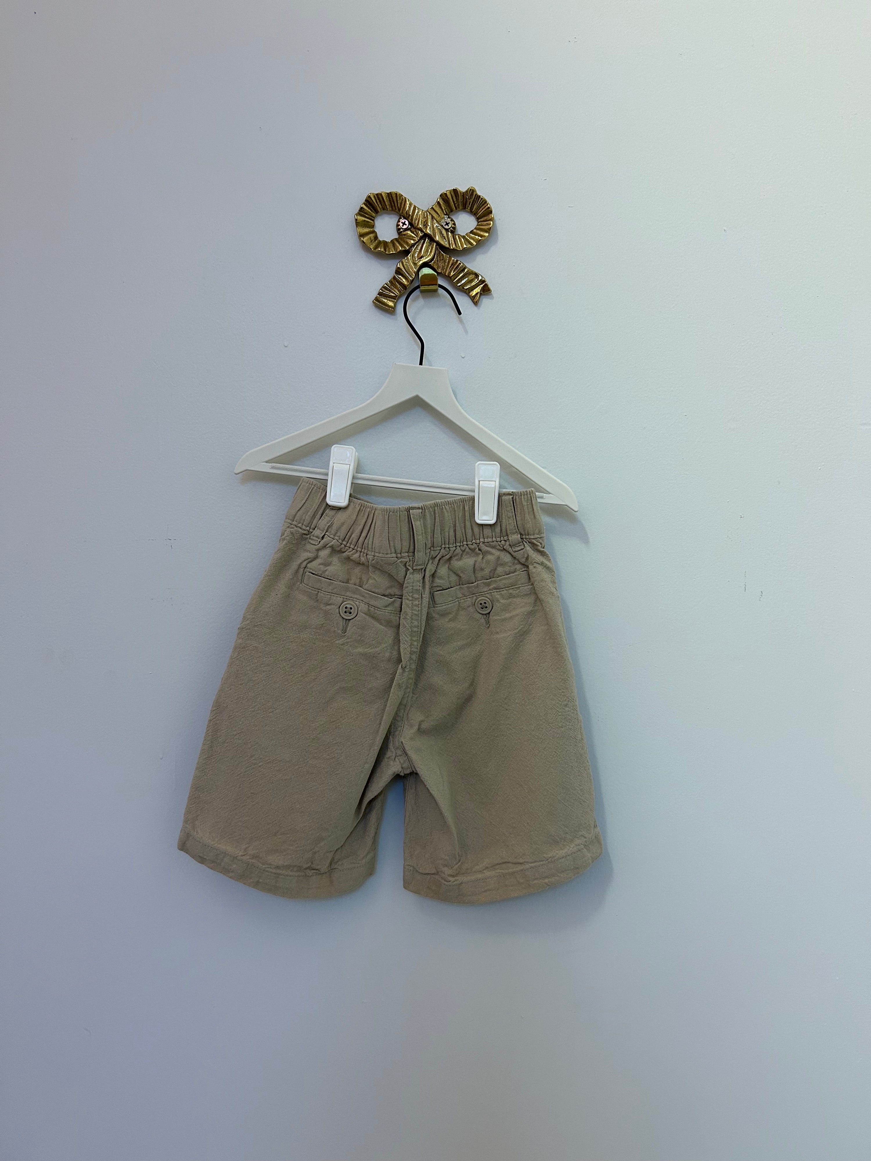 gap Kaki Shorts / 4-5 years