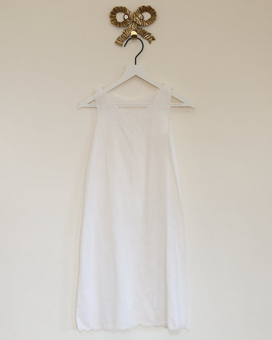embroidered nightdress / 3-4T