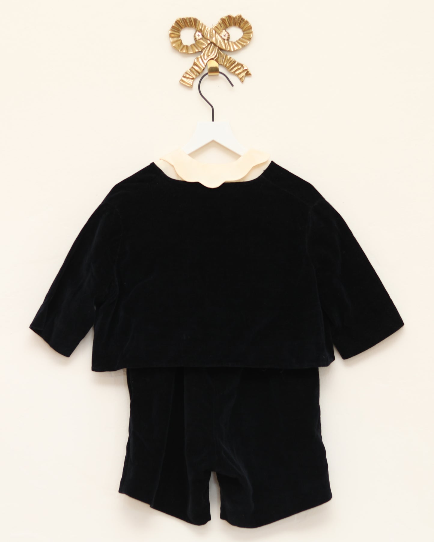 velvet and silk three-peice suit / 12months